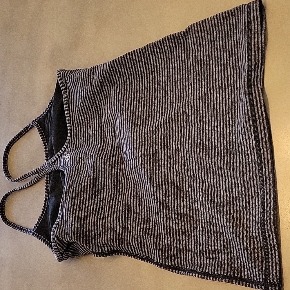 Lululemon Power Y Tank *Luon Size 6